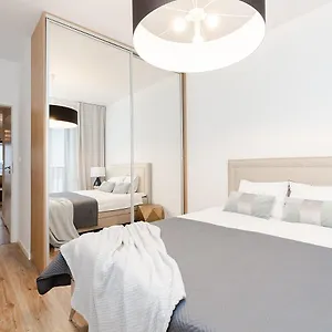 Apartament Woronicza - Tolkiena 3, Warszawa